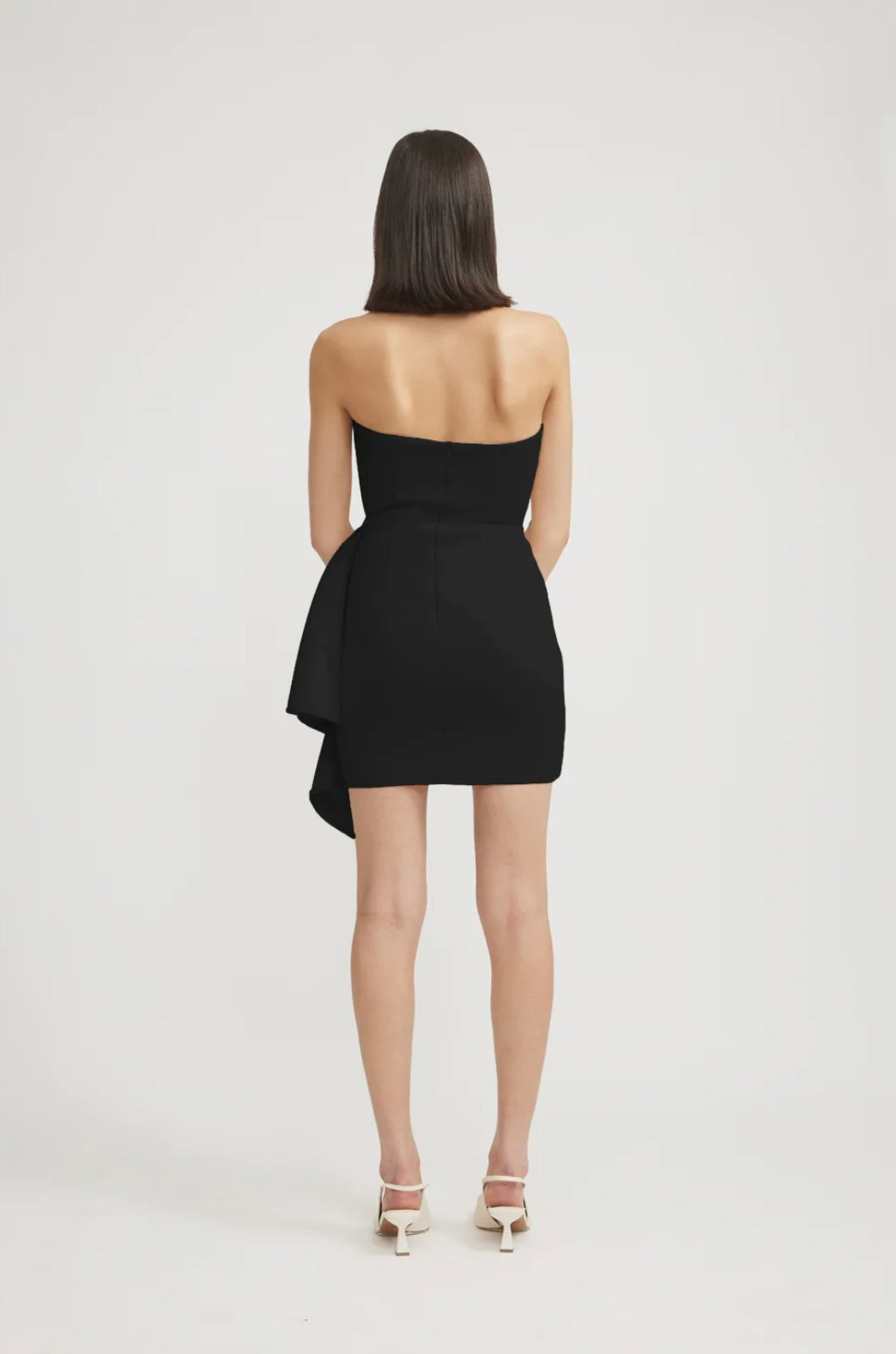 Nevie dress store