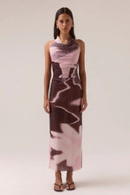 Load image into Gallery viewer, SOVERE STUDIO AFTERLIGHT MESH DRESS - RAISIN
