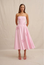 Load image into Gallery viewer, BY JOHNNY SKY FLOWER STRAPLESS DRESS
