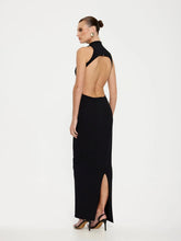 Load image into Gallery viewer, EFFIE KATS AMBRE GOWN - BLACK
