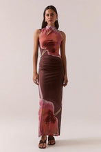 Load image into Gallery viewer, SOVERE AYDEN DRESS - BROWNIE

