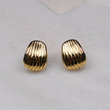 Load image into Gallery viewer, BLACK AND BLOOM MADDIE EARRINGS - 18K GOLD PLATED
