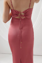 Load image into Gallery viewer, LEXI FIORELLA MIDI DRESS - DESERT ROSE
